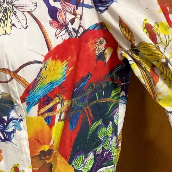 Paperwhite Women’s Button Down Floral Top - Picture 5 of 7